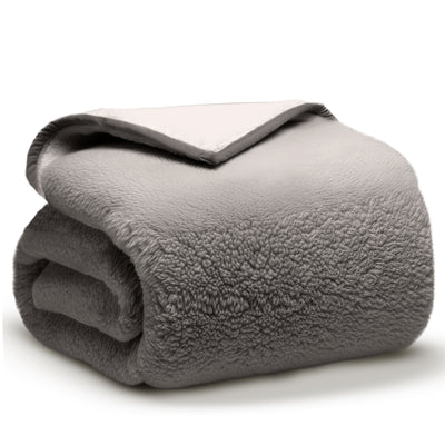 Sherpa-Karo-Decke – Extra dicke Sherpa-Decke – Besonders weich, warm und luxuriös – 150 x 200 cm – Grau